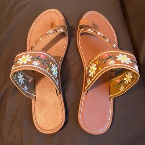 BRAND NEWFloral Embroidered Tan Sandals